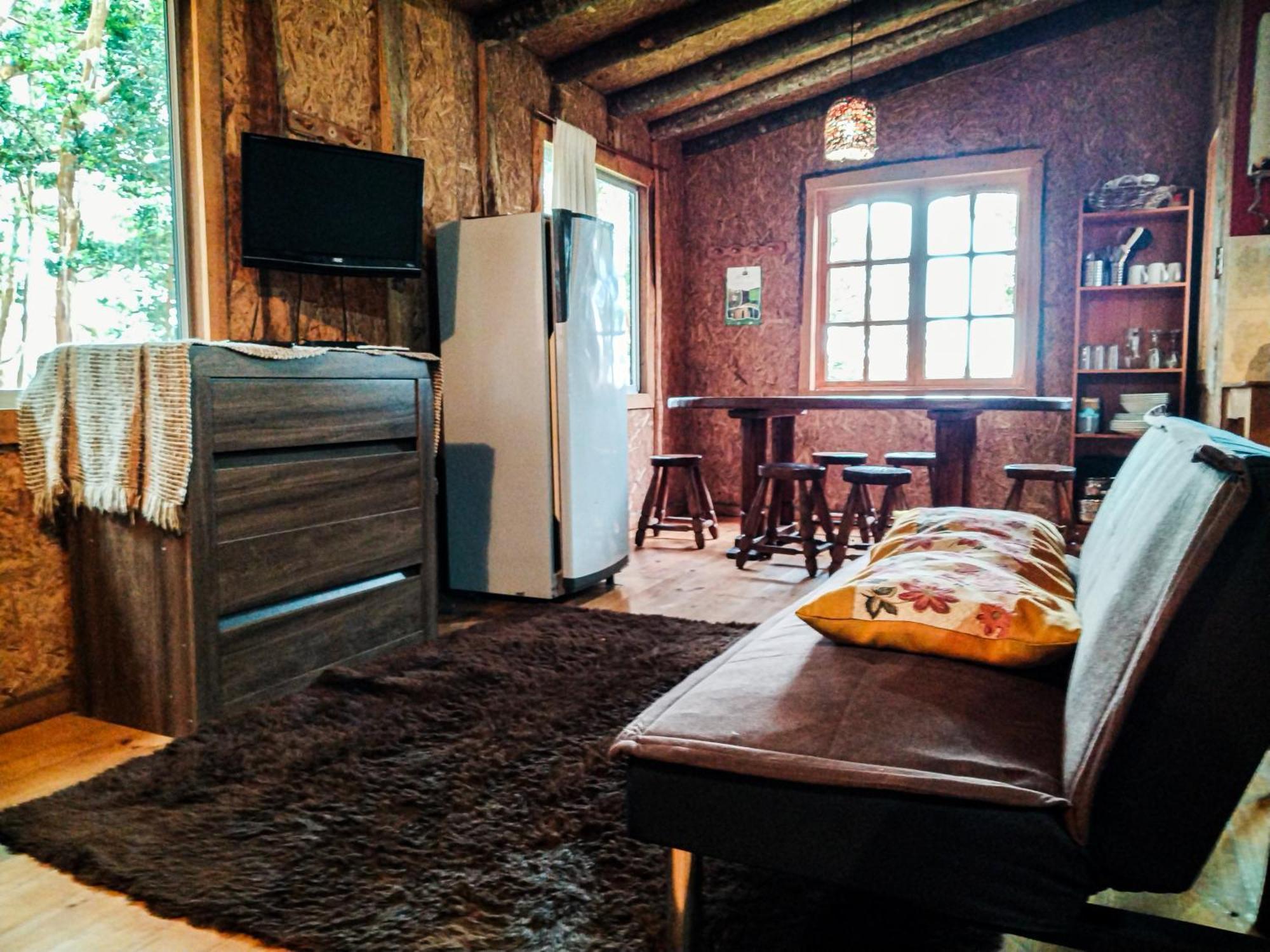 Cucao Hostal & Cabanas Luna Del Sur מראה חיצוני תמונה